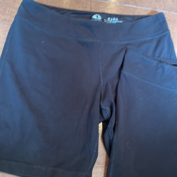 Pack of two Athletic Works Bicycle shorts - Picture 2 of 4
